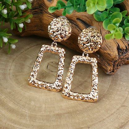 Women's Fashion Geometric Stud Earrings