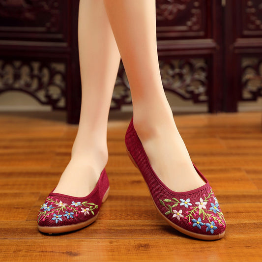Women's Middle-aged And Elderly Soft-soled Embroidered Dance Shoes
