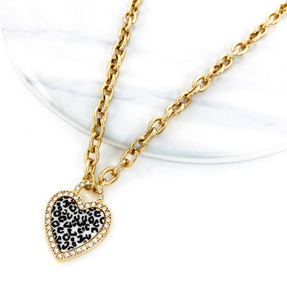 Women's Versatile Fashion Leopard Print Heart Acrylic Pendant Necklace