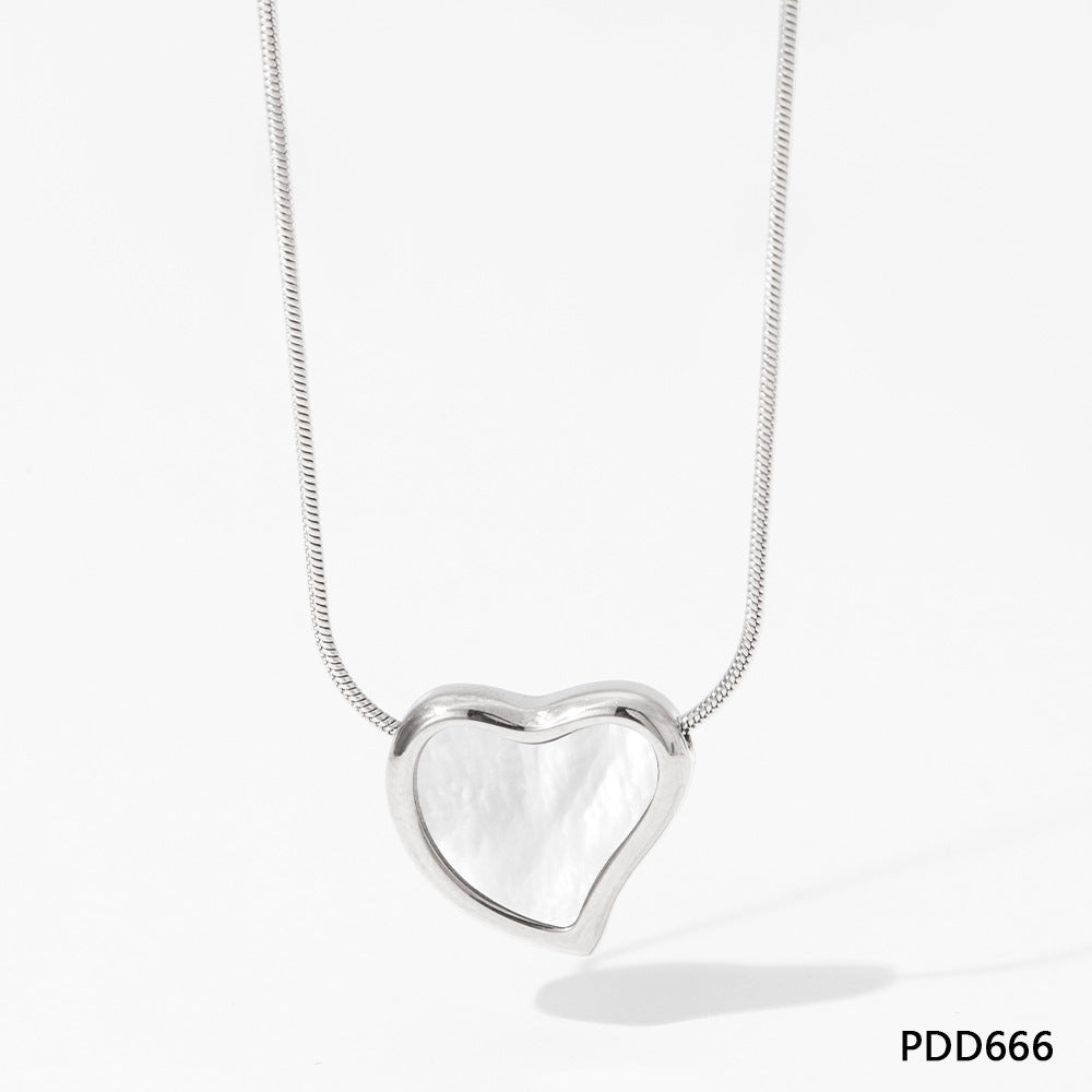 Love Necklace Sweet And Exquisite