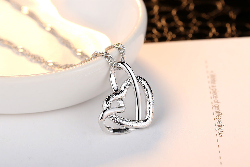 Double-hearted Pendant Necklace With Collarbone And Water Wave Chain