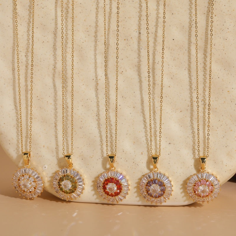 Flower Zircon Dignified Pendant Necklace