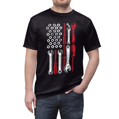 Men's  Tool Gear Graphic Print Round Neck T-shirt. S.M.