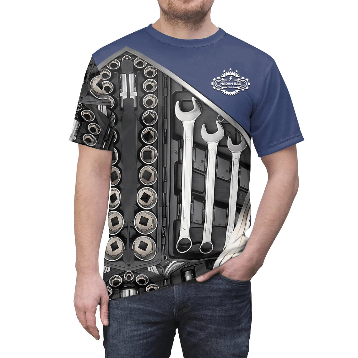 Men's  Tool Gear Graphic Print Round Neck T-shirt. S.M.