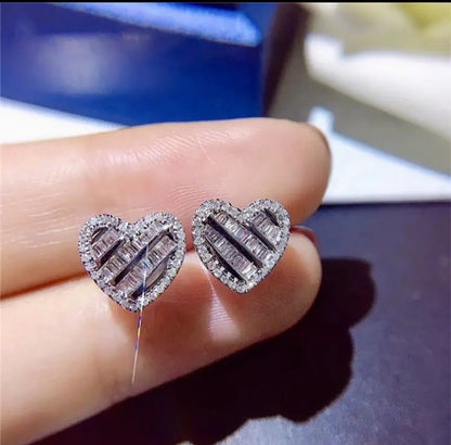 Heart studs with VVS CZ