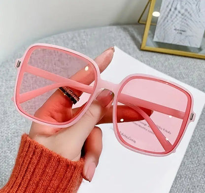 STYLISH AND PROTECTIVE OVERSIZED SUNGLASSES SUMMER FASHION