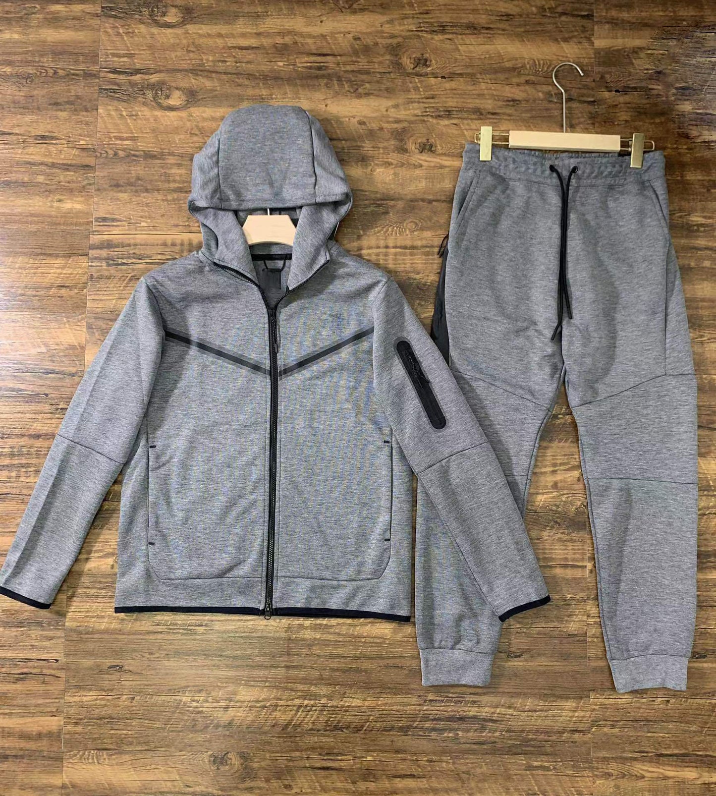 S.M. Sports TEK  ZIP UP Sweat suit