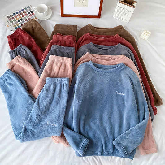 Women's Winter Soft Velvet Pajamas Set