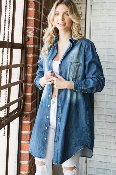 S.W.  Veveret Pocketed Button Up Washed Denim Shirt