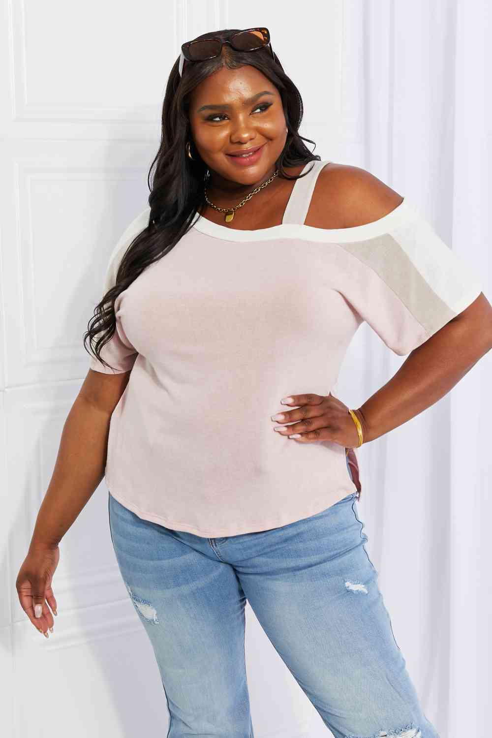 Andree by Unit Plus Size Something Simple Cold Shoulder Tee