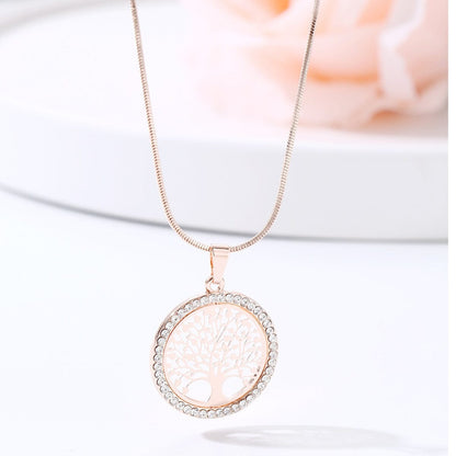 Collier Pendentif Arbre de Vie avec Cristal - Élégance et Style Raffiné pour vos Tenues